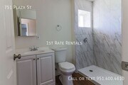 Photo - 751 Plaza St