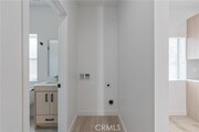Photo - 11142 Woodley Ave