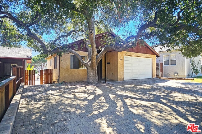 Photo - 3630 2nd Ave