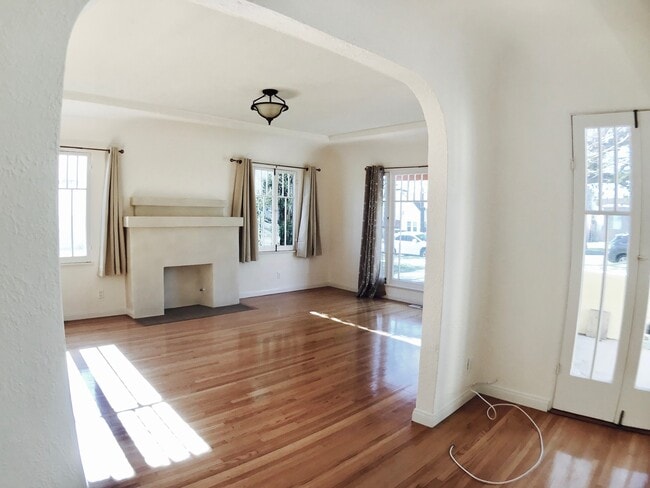 Photo - SFM Remodeled Home In Glendale with a Large Backyard.
