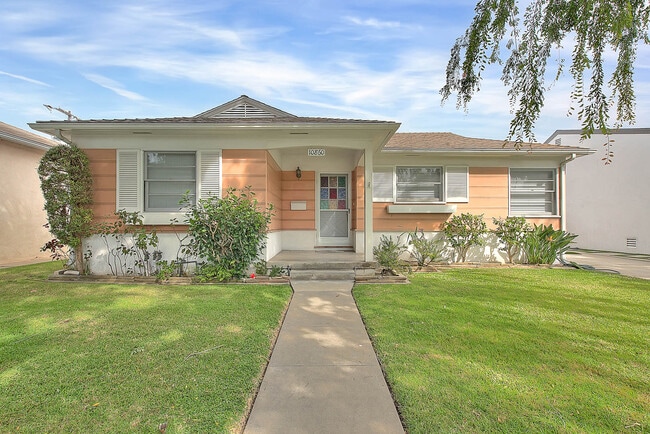 Photo - 10860 Oregon Ave House