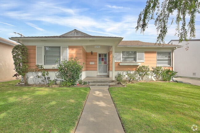 Building Photo - 10860 Oregon Ave Rental