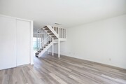 Photo - 5156 Dawes St