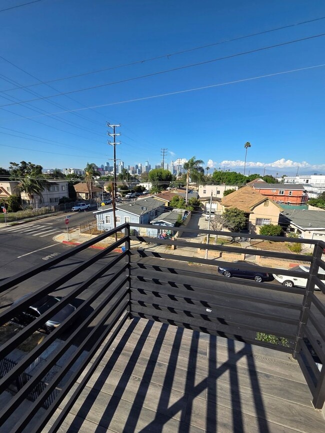 Photo - 608 E 29th St Unit #608