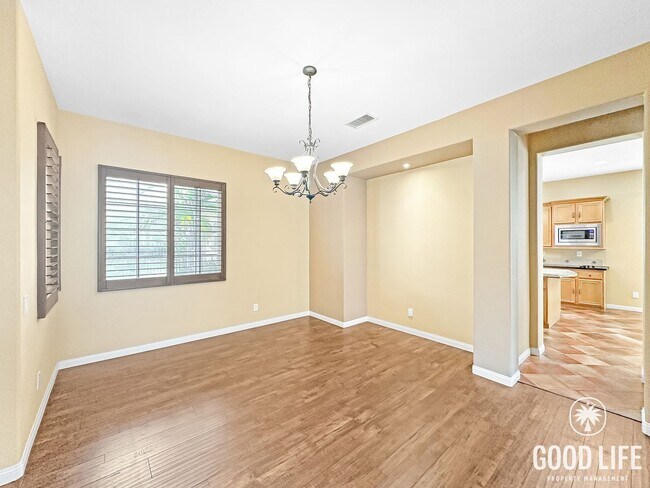 Photo - Elegant 3B/2.5BA Single-Story Home with Office and 3-Car Garage in Eastlake Vistas