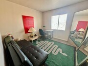 Photo - 3-bedroom 2 bath Home with Central AC - Fully Furnished