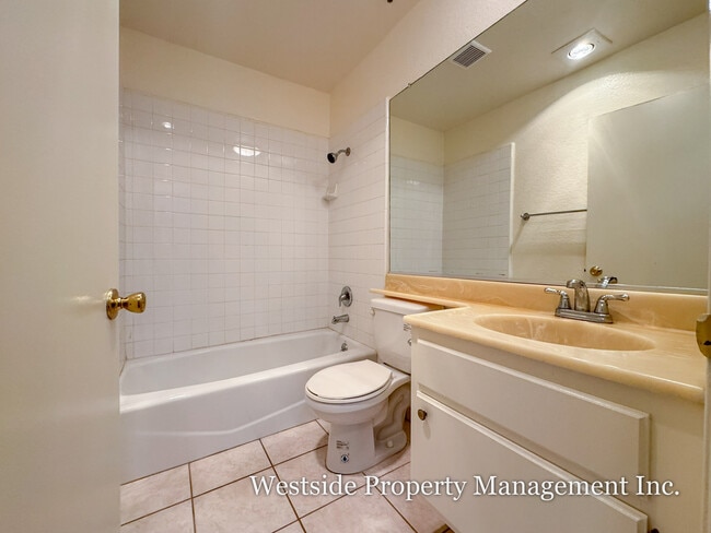 Photo - Overland Apartments