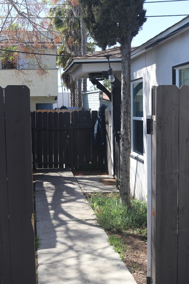 Photo - 4336 Wilson Ave