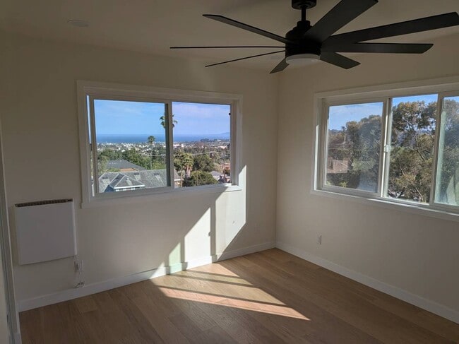 Photo - 508 Orena St Townhome