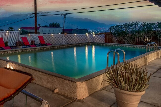 Photo - Hilltop Hideaway