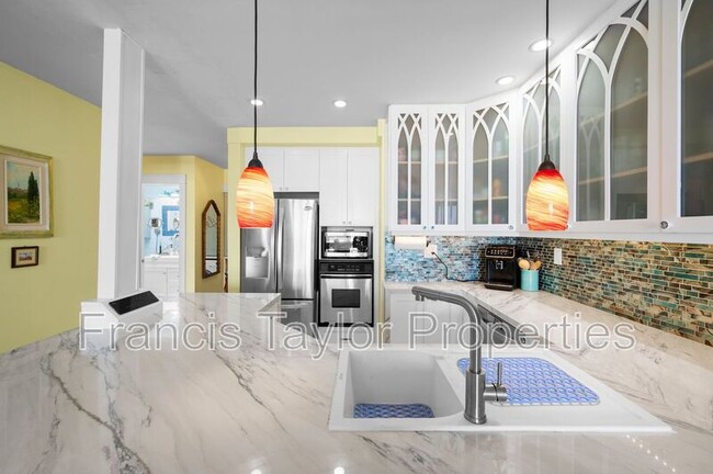 Photo - 5155 W Point Loma Blvd Unit 14