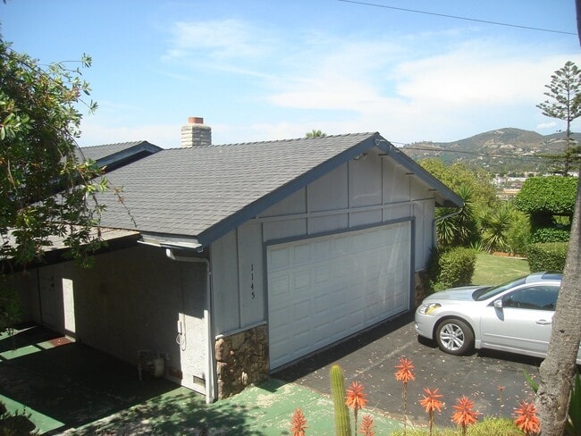 Charming 3BD/2BA Single Family Home in the... - Charming 3BD/2BA Single Family Home in the...