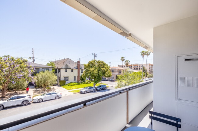 Photo - 409 Hayworth Ave Unit ID11056A