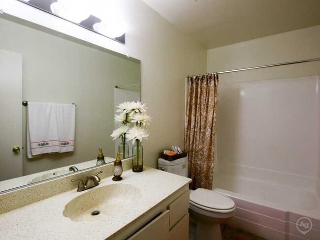 Photo - 156 Arbor Park Apartments