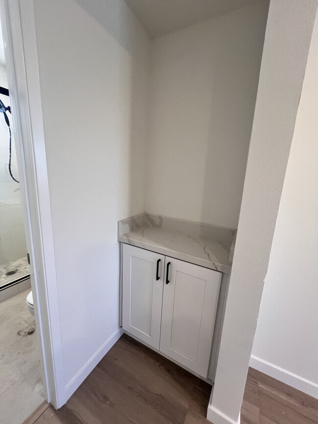 Photo - 8427 Elizabeth Ave Unit Fully Renovated 1 Bedroom Apartment