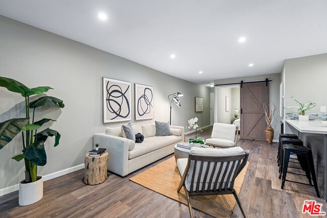 Photo - 11645 Montana Ave Unit 121