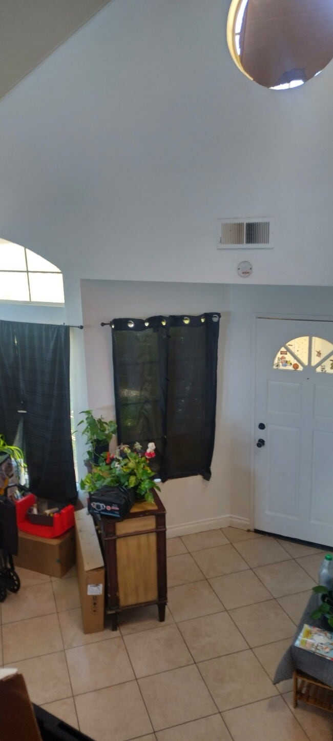 Photo - 10993 Larkspur Way