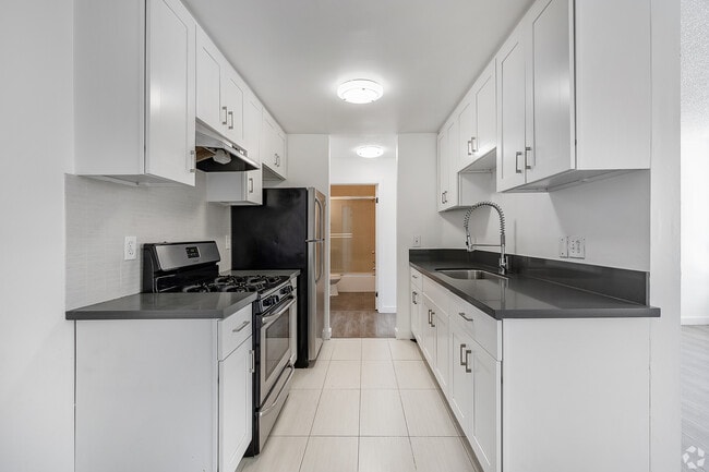 Photo - 5837 Virginia Ave