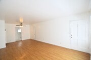 Photo - 11645 Moorpark St Apartment Unit 02