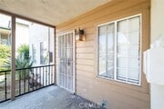 Photo - 644 W Riggin St Townhome