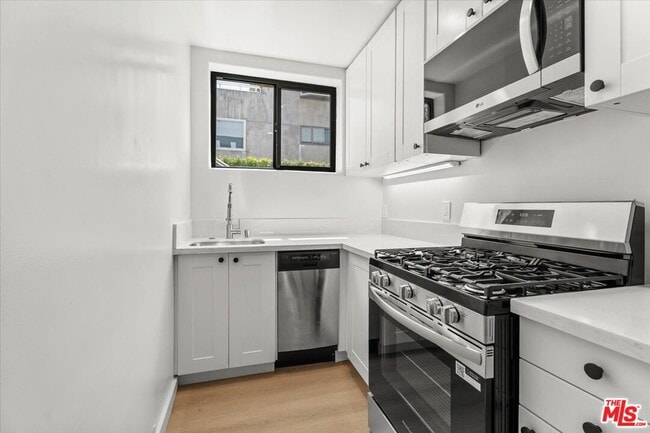 Photo - 6732 Esplanade St