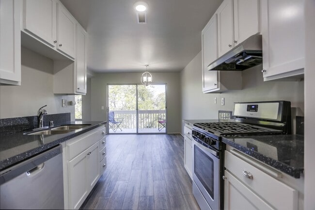 Photo - 2 Bedroom Oceanside Condo, with Private Ya...