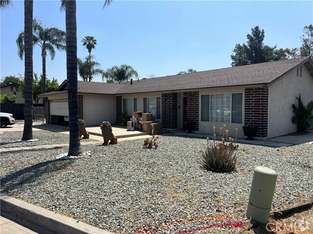 Building Photo - 8566 Brookfield Dr Rental