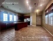 Photo - 683 S Tremont St Townhome