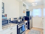 Photo - 1015 Bath Ln