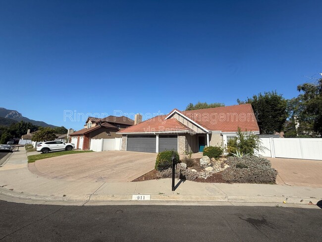 Photo - 911 Rawhide Pl