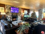 Photo - 308 W Fairway Blvd House