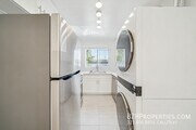 Photo - 326 Serrano Ave Apartment Unit 9
