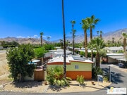 Photo - 306 Logenita St