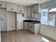 Photo - 340 N 4th St