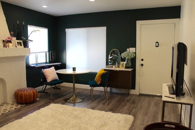 Photo - 323 N Vendome St