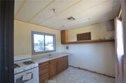 Photo - 32531 Cox Rd