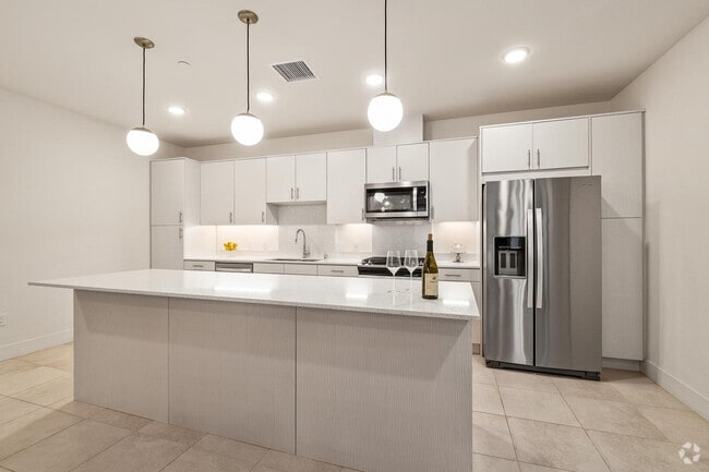 Building Photo - 211 The Riv Rental