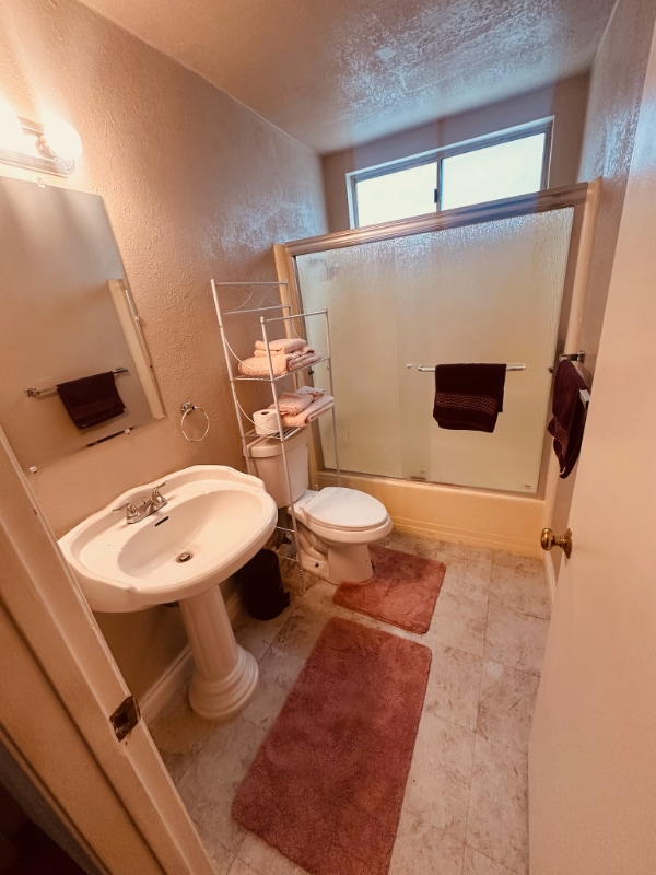 Photo - 25925 Narbonne Ave