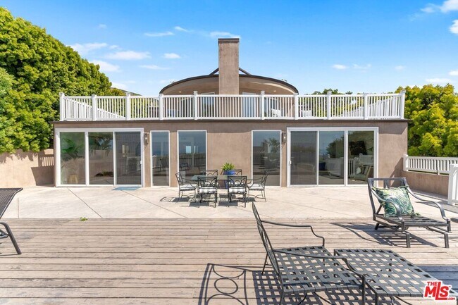 Photo - 31518 Broad Beach Rd