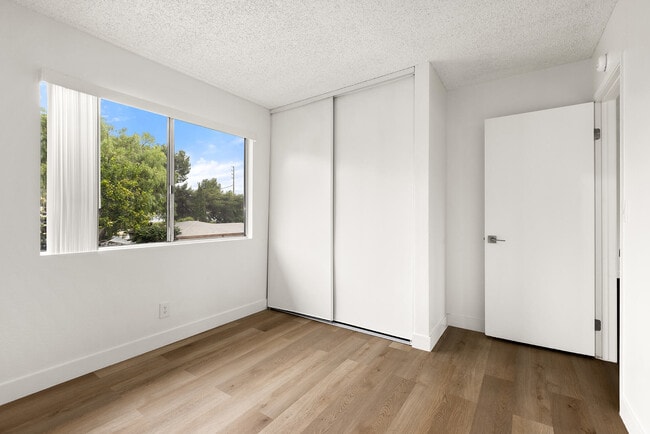 Building Photo - Mar at Primera