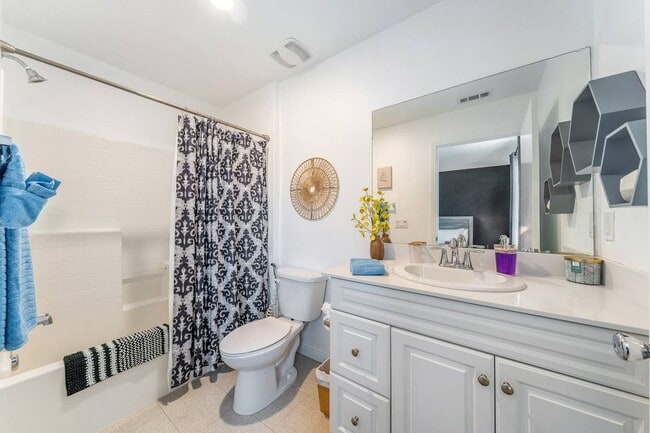 Photo - 7225 Cedar Rd