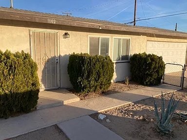 Photo - 1000-1002 E Navajo St Unit 1002