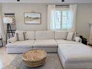 Photo - 3527 Cricklewood St