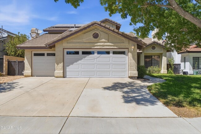 Building Photo - 3129 Golfwood Ct