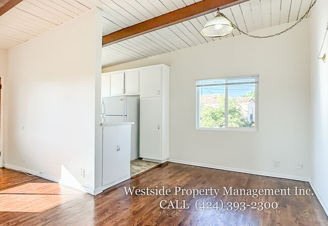 Photo - 5319 Inglewood Blvd Unit 9