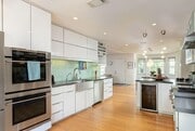 Photo - 727 W Hillcrest Blvd