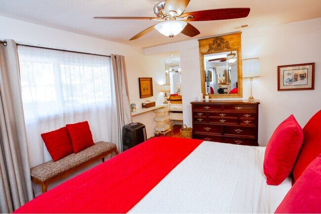 Photo - 250 Vista Montana Way