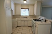 Photo - 15156 Dickens St Unit 02