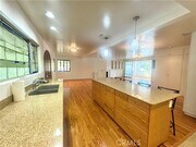 Photo - 712 W 8th St House