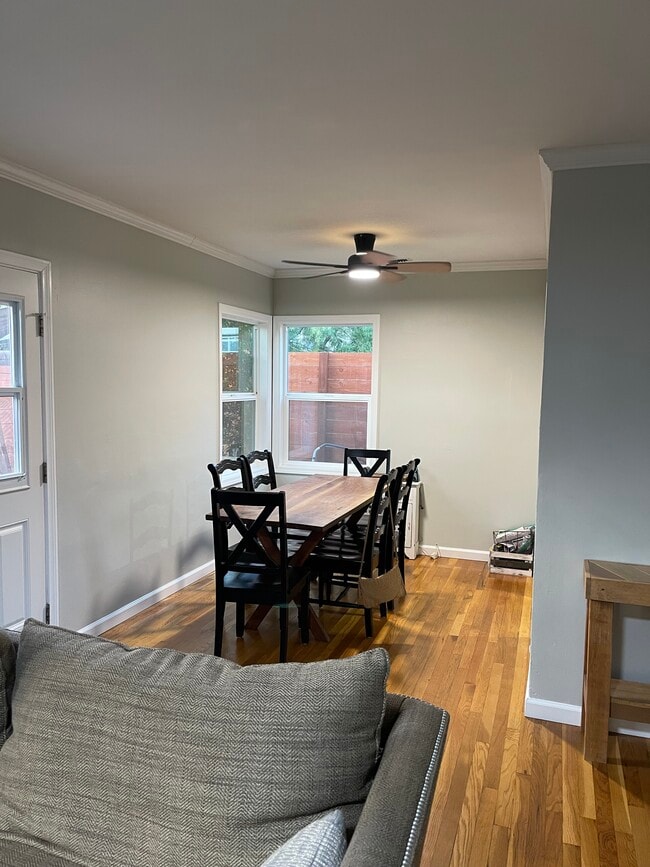 Photo - 863 N 11th Ave